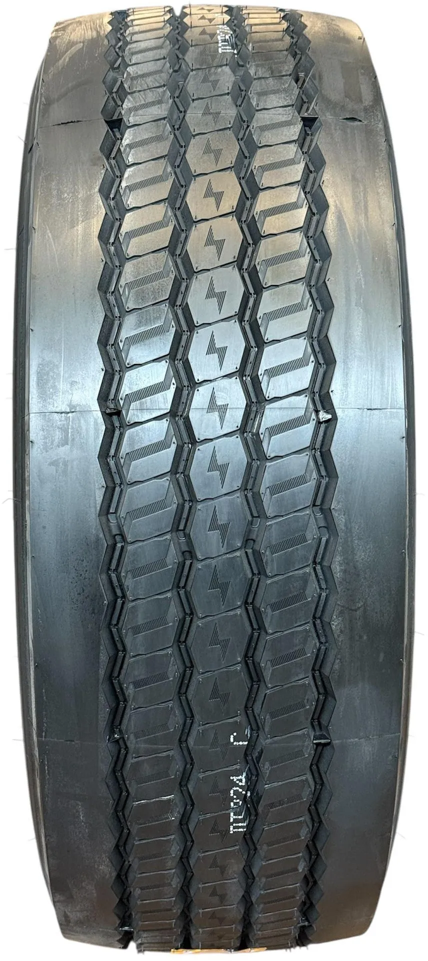 Aplus 385/65R22,5 164K TV008