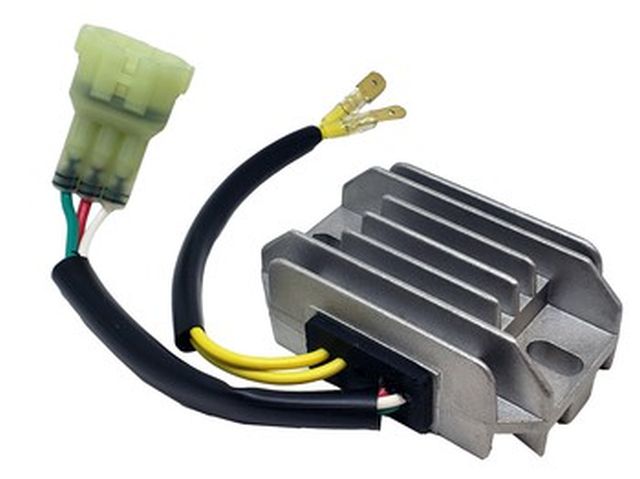 DZE regulátor napětí HUSQVARNA FC/FS/FX 250/350/450 14-20; KTM SX-F 250/350/450 11-20; XC-F 250/350/450 11-20 (77211034000) (12A) (DZE regulátor)