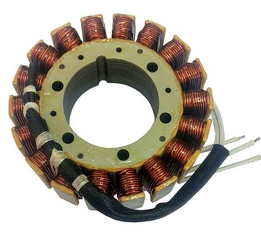 DZE stator (vinutí) alternátoru HONDA CX 500/650 82-83; GL 500/650 81-83; NT 650 DEAUVILLE 88-05; NTV 650 REVERE 88-91; VT 700/750/1100 84-07; SUZUKI 1200 MADURA 85-86; YAMAHA XVZ 1200/1300 VENTURE 83-11