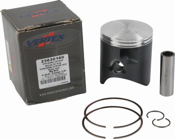 Píst Vertex KTM (2T) SX 250 (SX250) 04-25, EXC 250 (EXC250) 06-25, TPI 18-25, FREERIDE 250R 14-18, HUSQVARNA TC/TE 250 14-25, BETA RR 250 13-23, GAS GAS EC 250 21-25, MC 250 22-25, HUSABERG TE 250 11-14 (+1,60mm=67,95mm)
