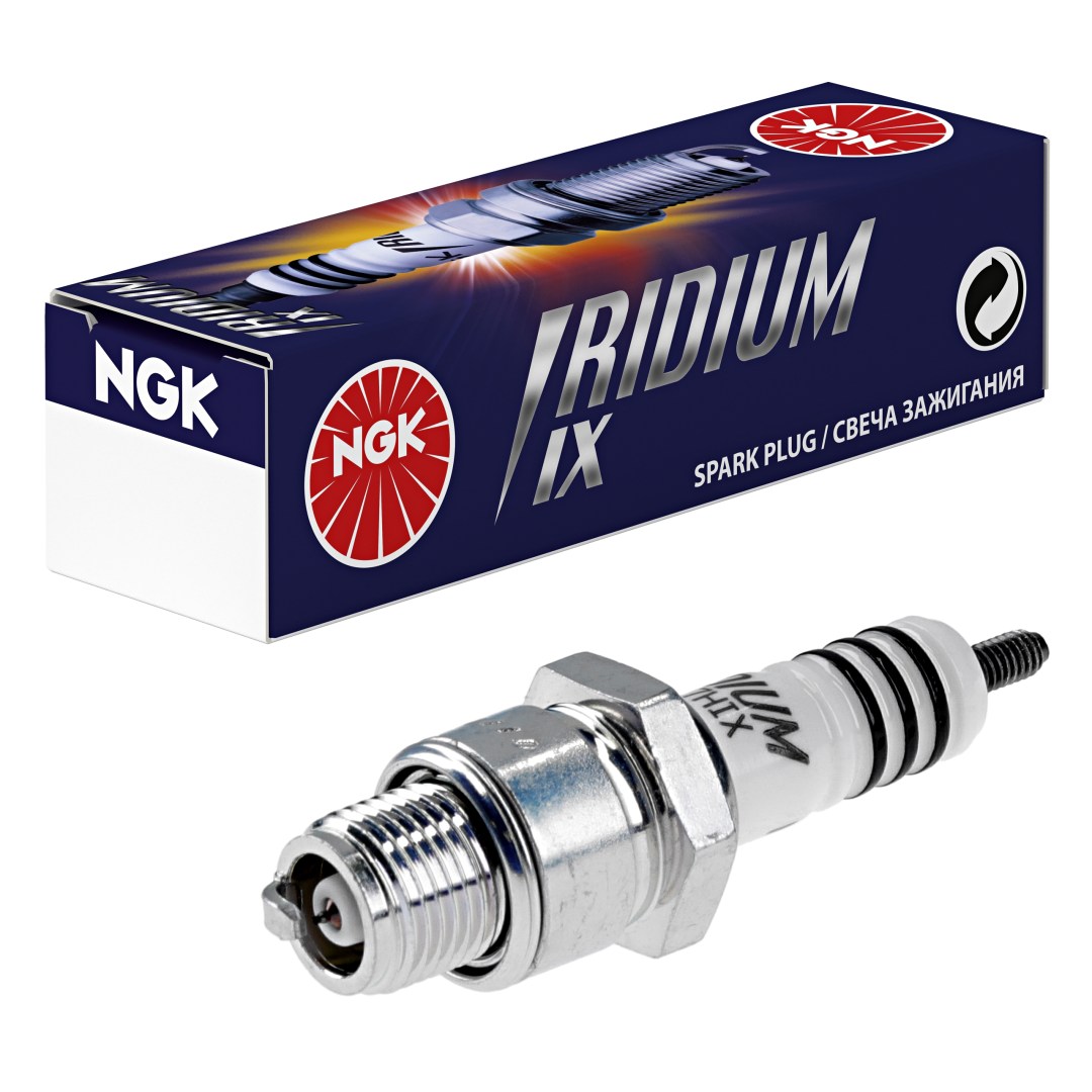 Spark plug NGK 6692