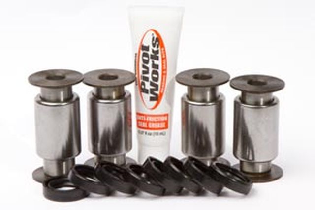PIVOT WORKS sada na opravu dolního ramena SUZUKI LTR 450 06-11