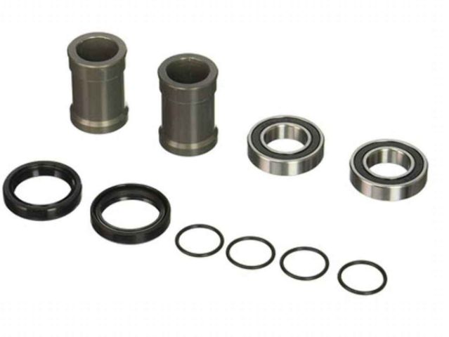 Levně PIVOT WORKS sada ložisek s pouzdry vodotěsnými předního kola SUZUKI RM125 01-08, RM250 01-08 (PIVOT WORKS sada ložisek s pouzdry vodotěsnými předního)