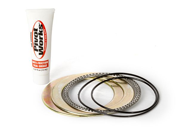 Axial bearing of the spring of the rear (central) shock absorber PIVOT WORKS 8-PWSHTBY05000
