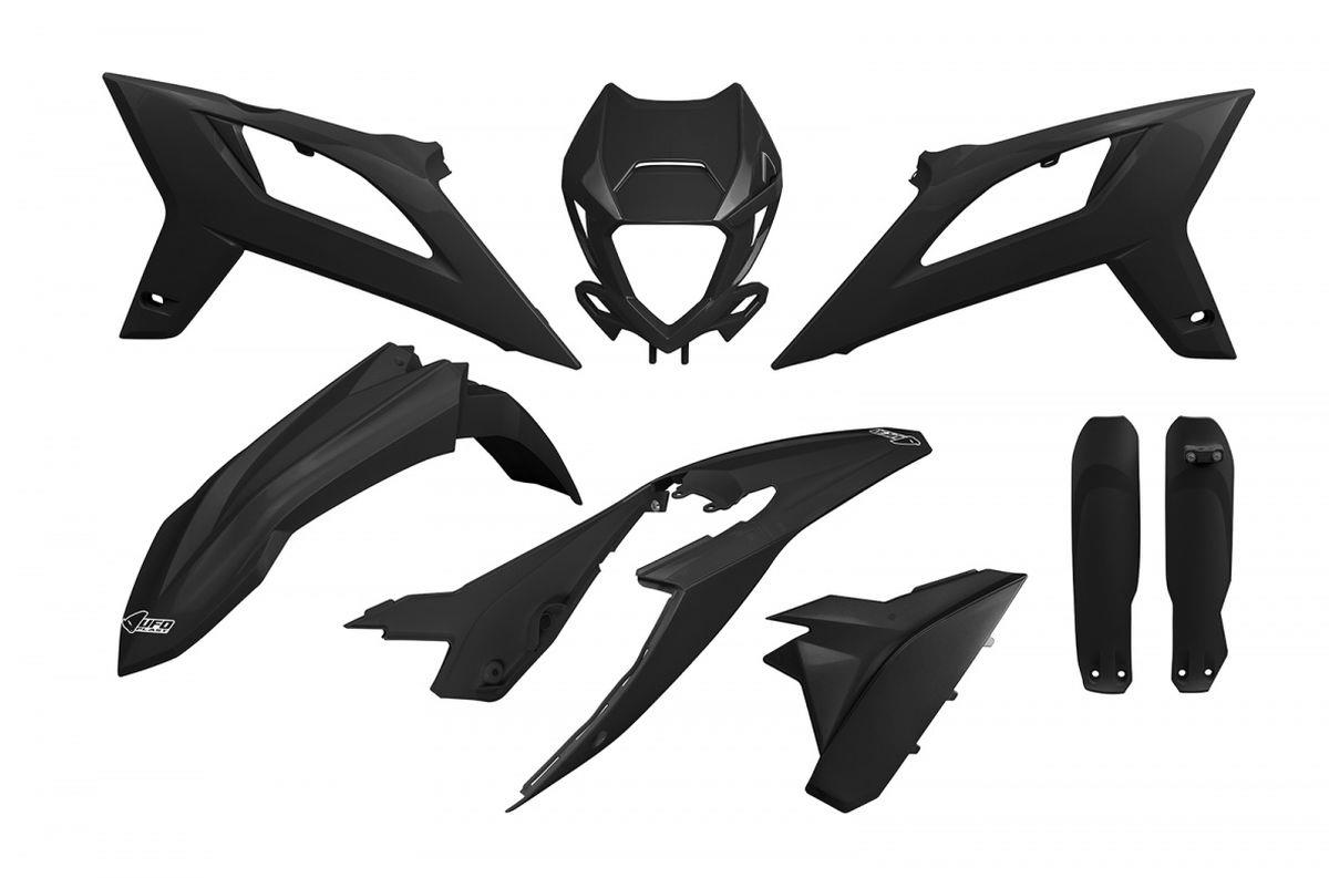 Complete set of plastics ( UFO BEKIT800F001