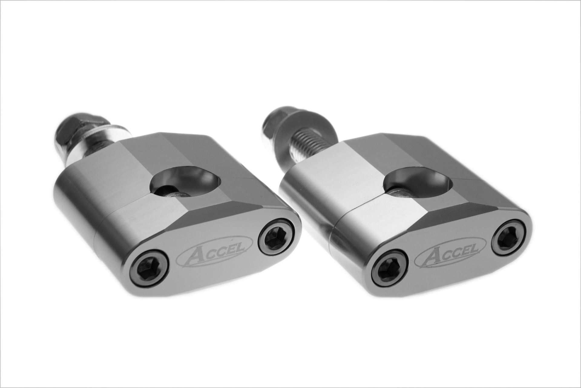 Levně ACCEL držáky/zvedáky na řidítka (22,2mm) výška 34mm se šroubem M12 barva stříbrná (BM-02SV22) (ACCEL držáky/zvedáky na řidítka (22,2mm) výška 34mm se)