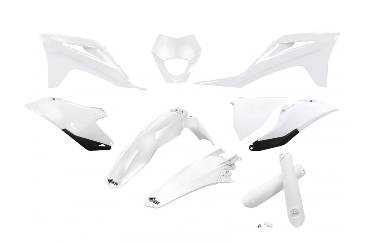 Complete set of plastics ( UFO GGKIT703F041