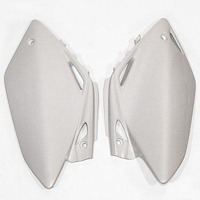 UFO boční tabulky HONDA CRF 450R 05-06 barva bílá