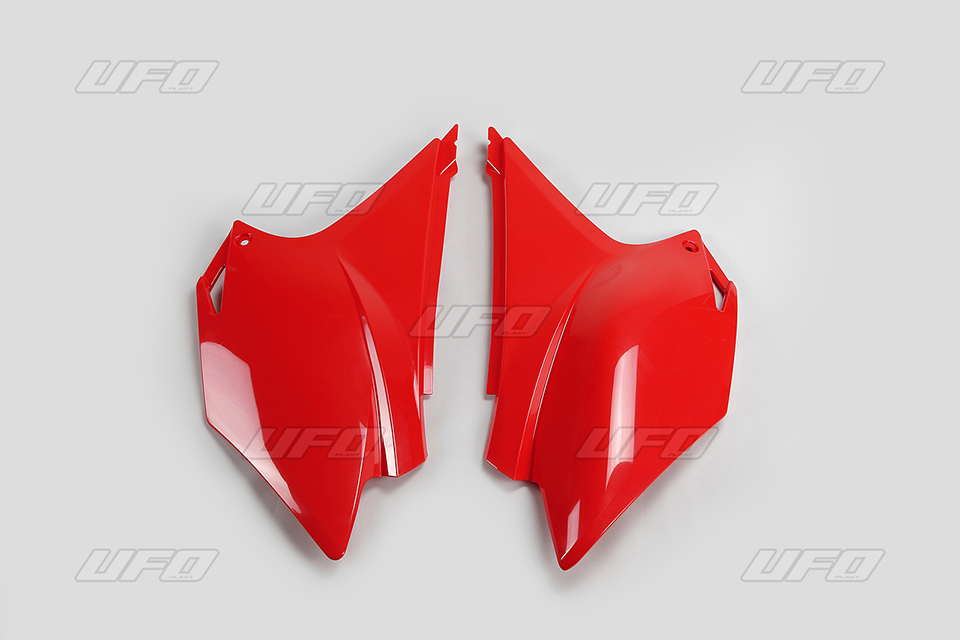 Side plates for starting number UFO HO04676070
