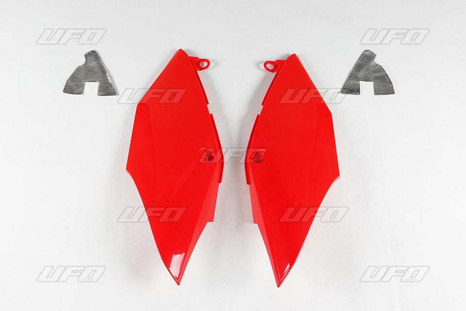 Side plates for starting number UFO HO04684070