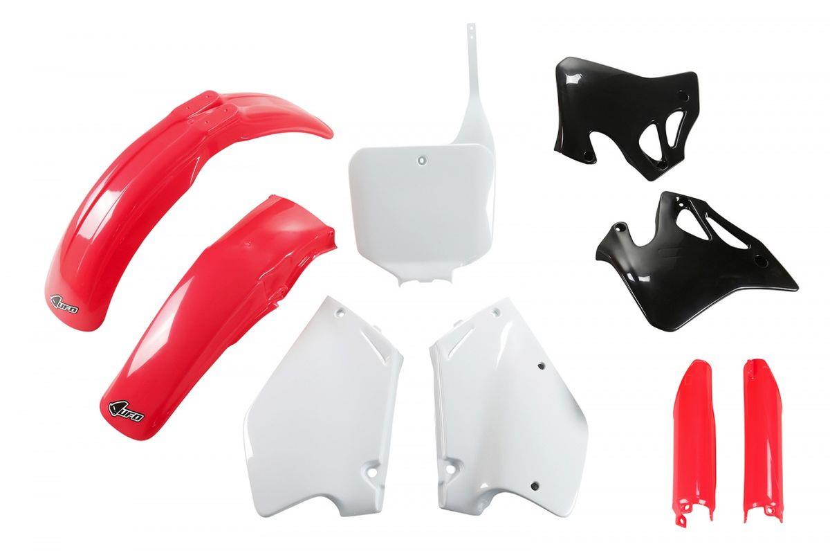 Complete set of plastics ( UFO HOKIT095F999