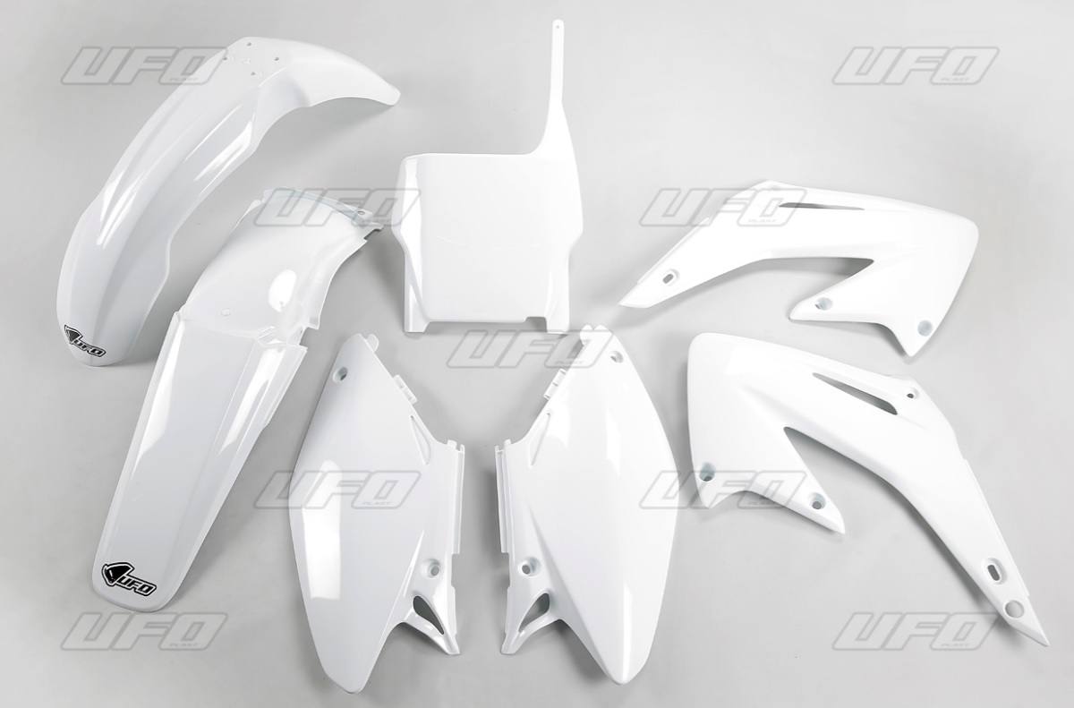 UFO kompletní sada plastů HONDA CR 125/250 04-07 barva bílá (HO103E041)