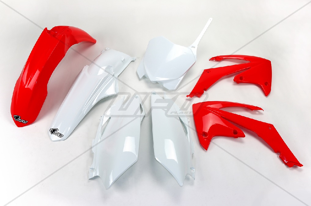 Complete set of plastics UFO HOKIT115999