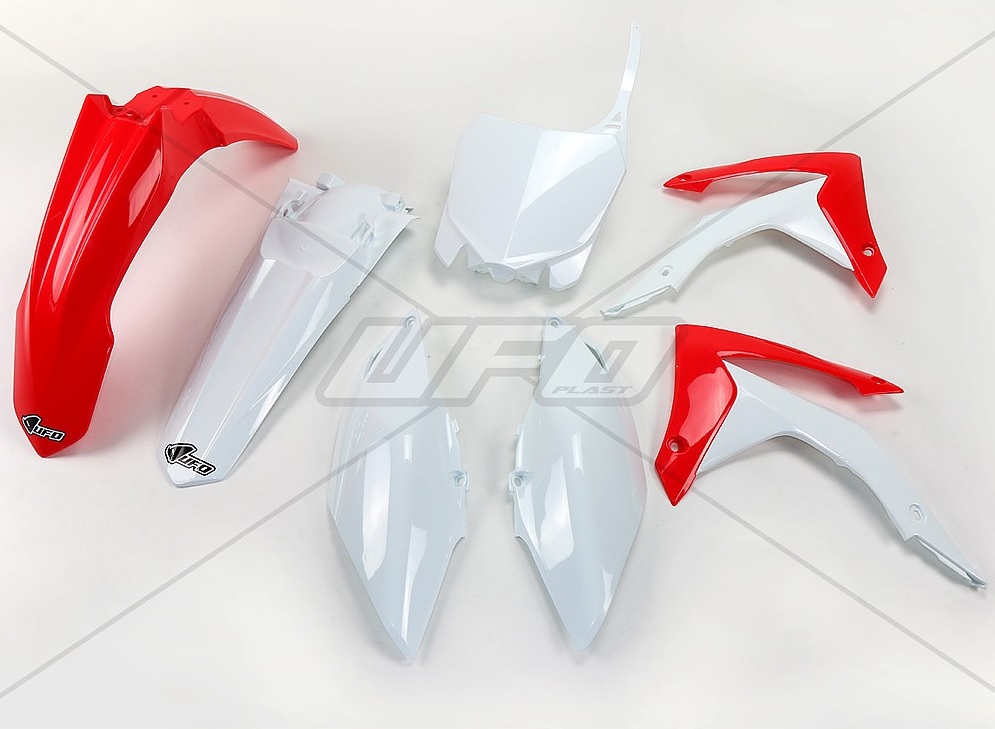 UFO kompletní sada plastů HONDA CRF 450R 13-16, CRF 250R 14-17 barva OEM (červená/bílá) (HO116E999)
