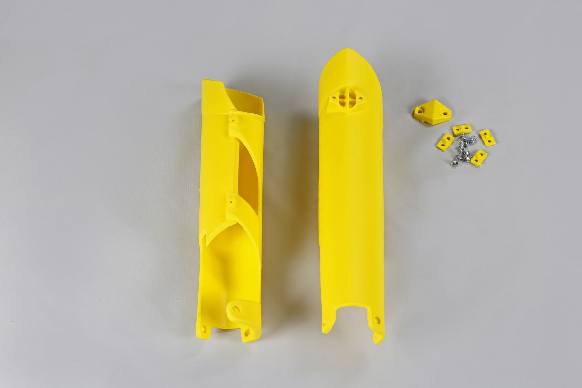 Front shock absorber covers UFO HU03356103