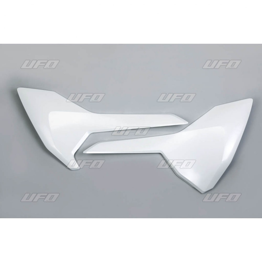 UFO boční tabulky na startovací číslo HUSQVARNA TC 85 18-24, barva bílá