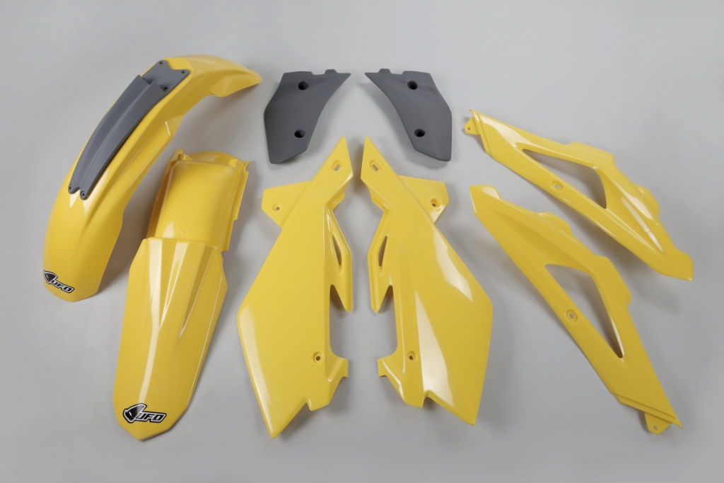 Complete set of plastics UFO HUKIT602103