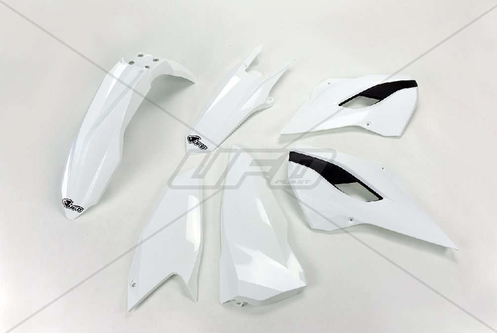 UFO kompletní sada plastů HUSQVARNA TE/FE 125/250/300/350/450 14 barva OEM (bílá) (HU614E999)