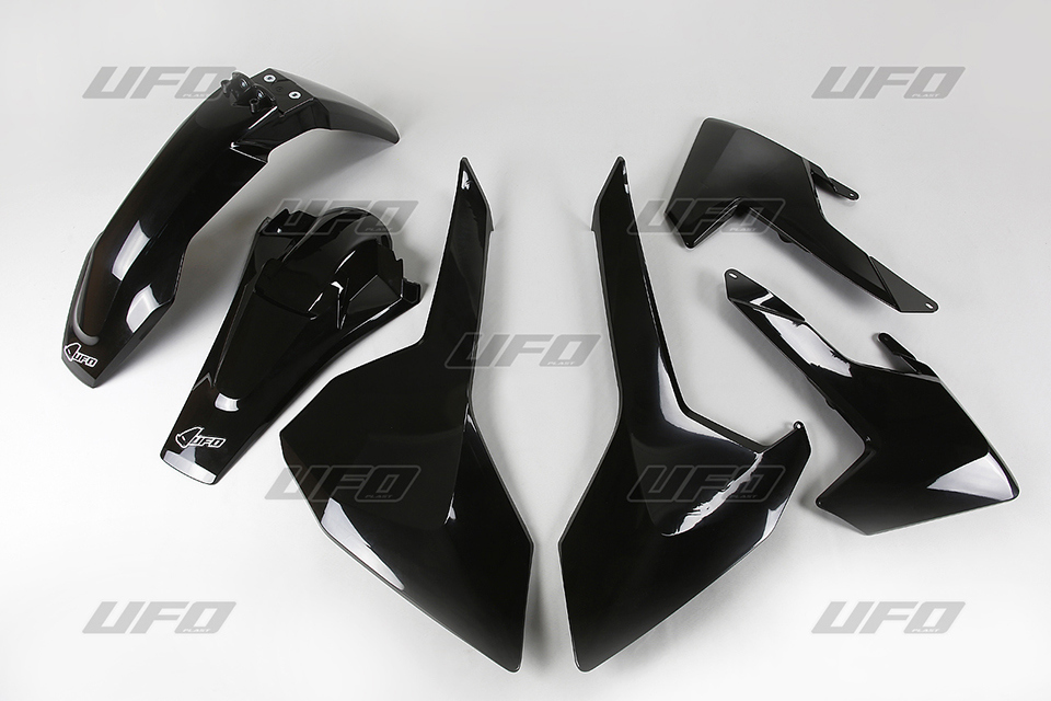 Complete set of plastics UFO HUKIT618001