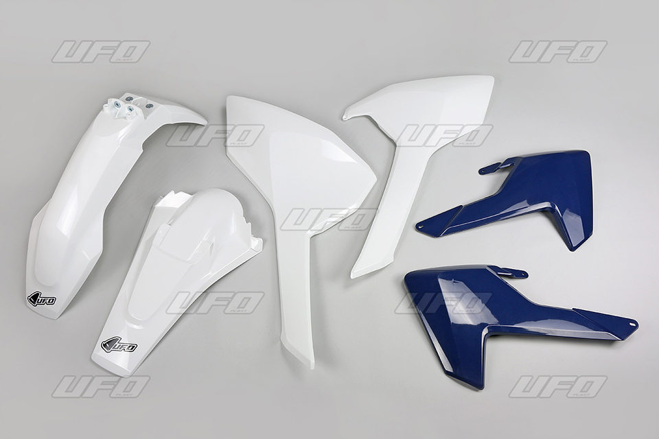 Complete set of plastics UFO HUKIT618999