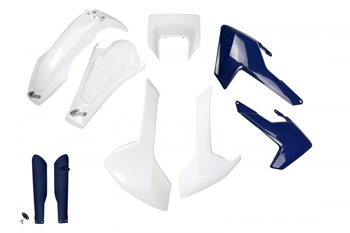 Complete set of plastics ( UFO HUKIT621F999