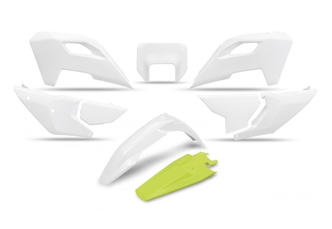 Complete set of plastics UFO HUKIT627999