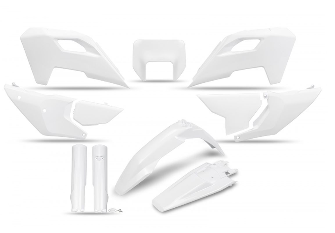 Complete set of plastics ( UFO HUKIT627F040
