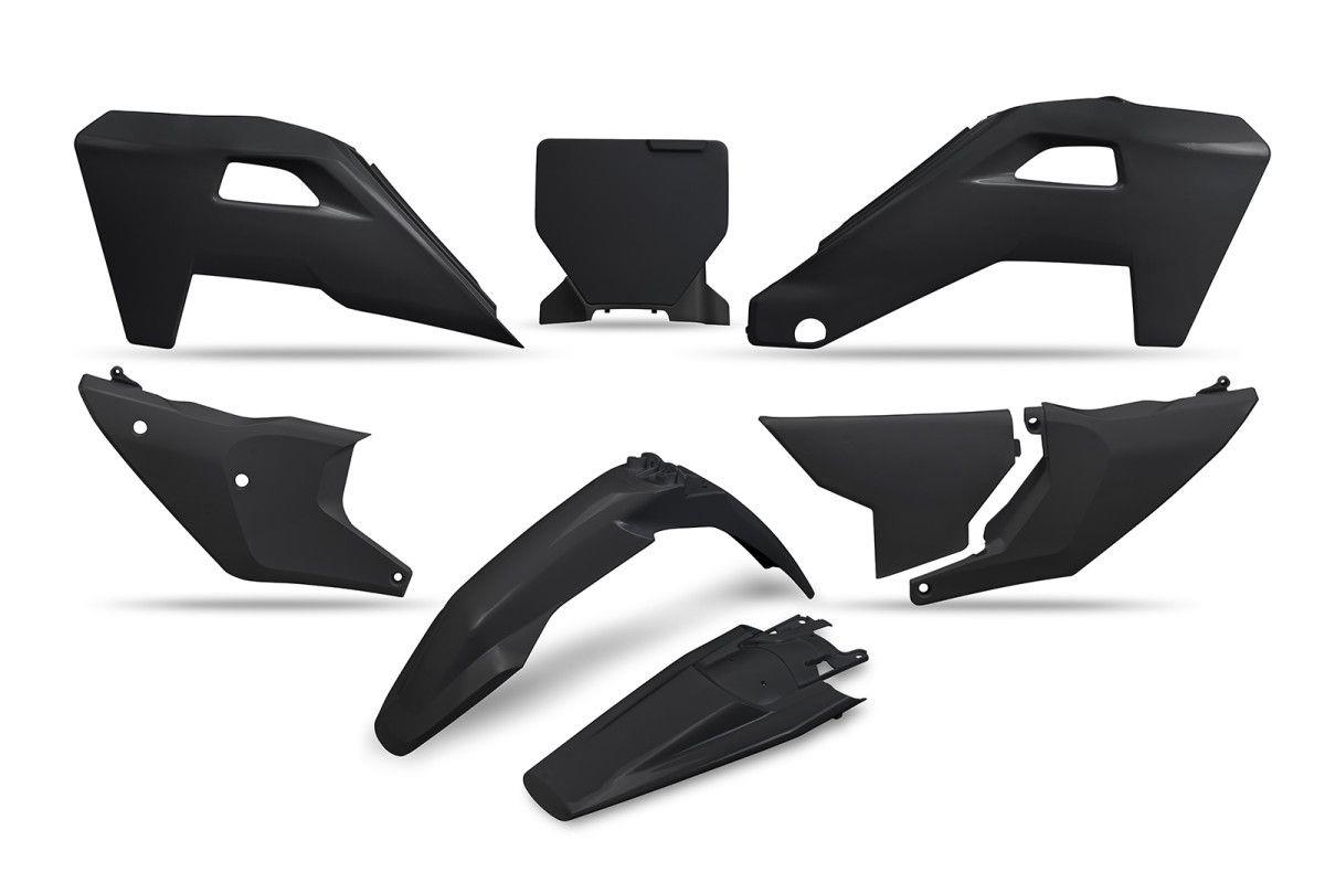 Complete set of plastics UFO HUKIT630001