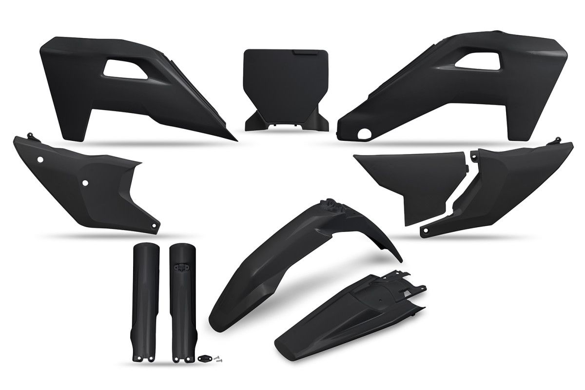 Complete set of plastics ( UFO HUKIT630F001