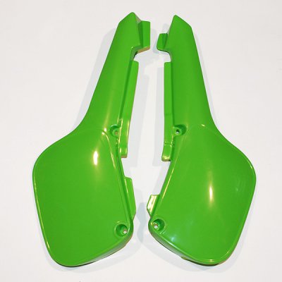 UFO boční tabulky zadní KAWASAKI KX 60 84-04 barva zelená