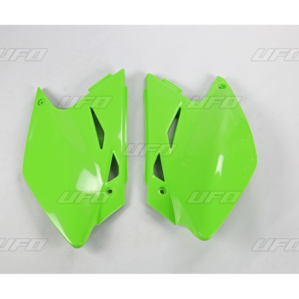 Side plates for starting number UFO KA03771026