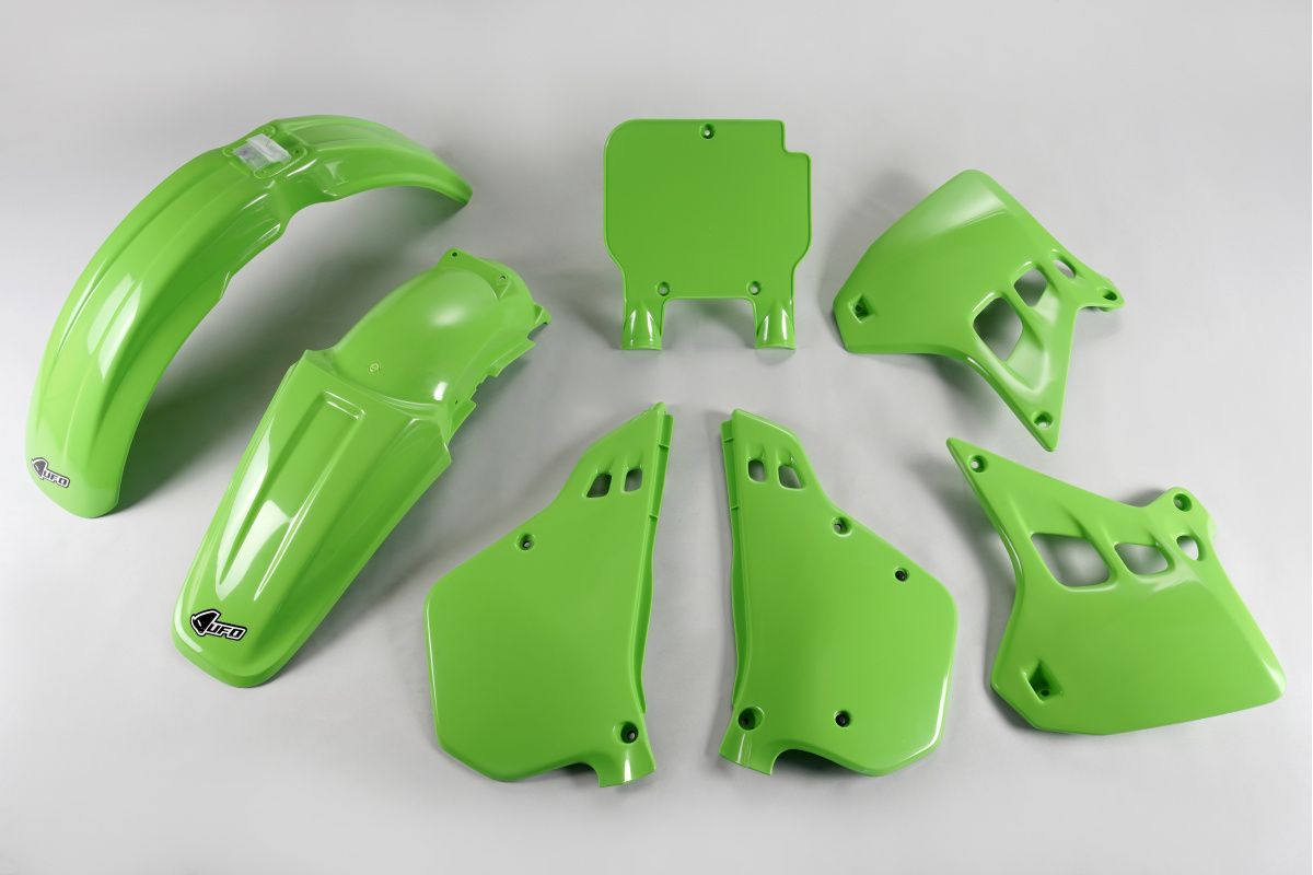 Complete set of plastics UFO KAKIT188999A