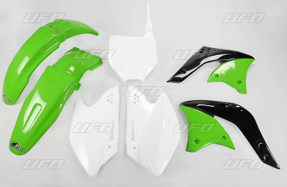 Complete set of plastics UFO KAKIT204999