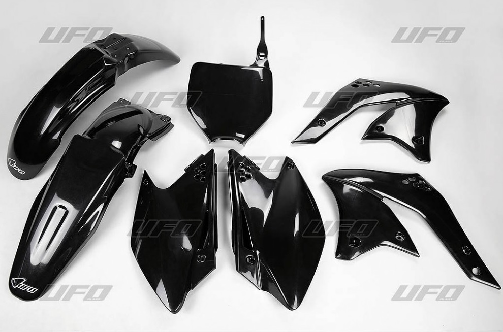 UFO kompletní sada plastů KAWASAKI KXF 250 07 barva černá (KA208E001)
