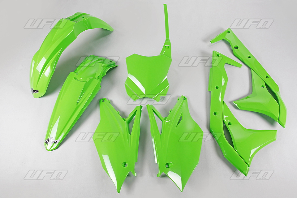 Complete set of plastics UFO KAKIT224026