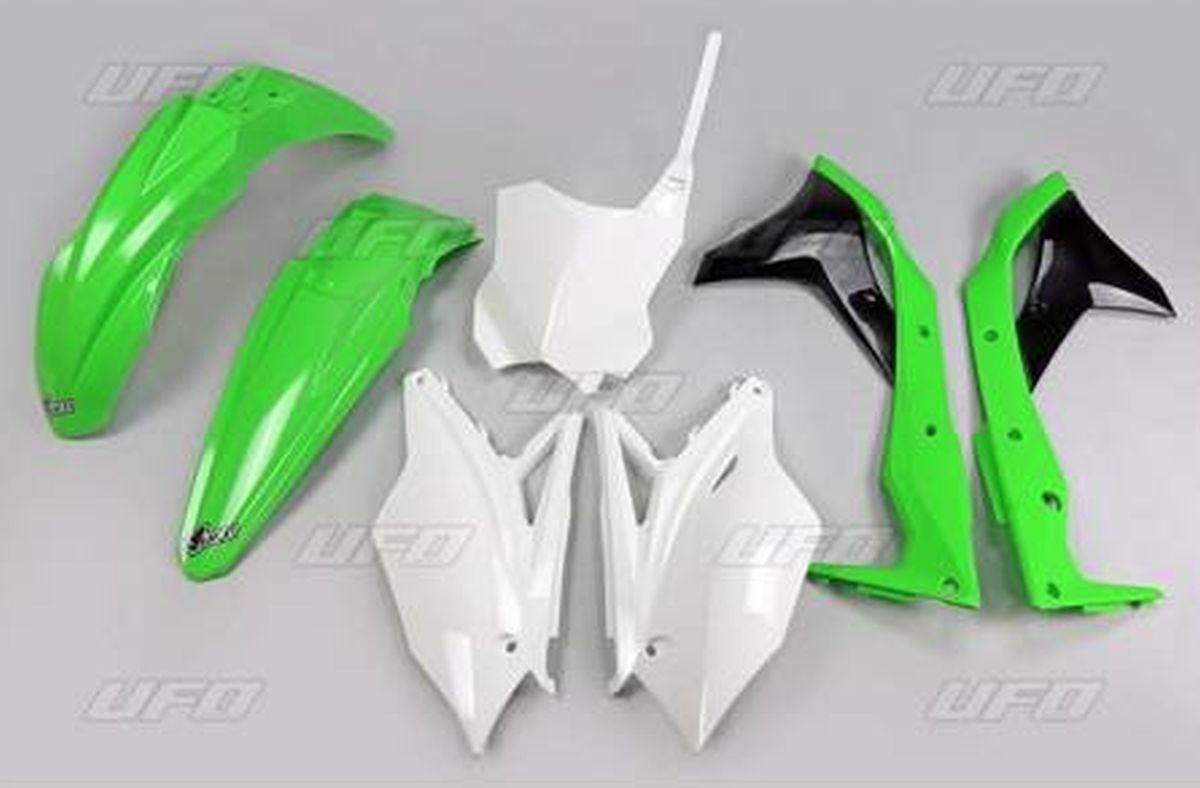 Complete set of plastics UFO KAKIT225999A