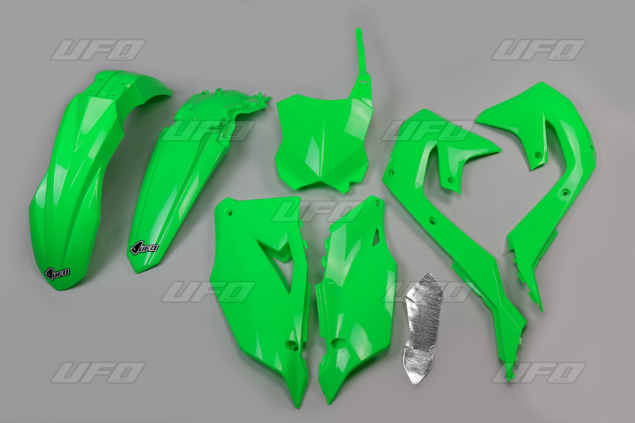 UFO kompletní sada plastů KAWASAKI KXF 250 21-24, KXF 450 19-23 barva zelená fluorescenční (KA227AFLU)