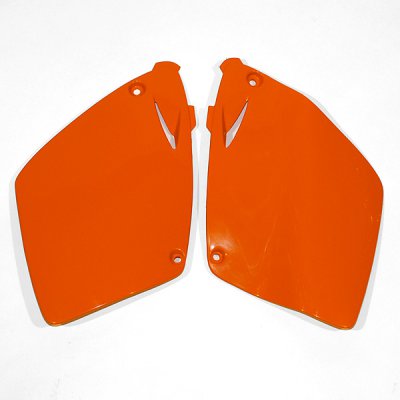 UFO side number panels KTM 2T 98>, 4T 00> orange