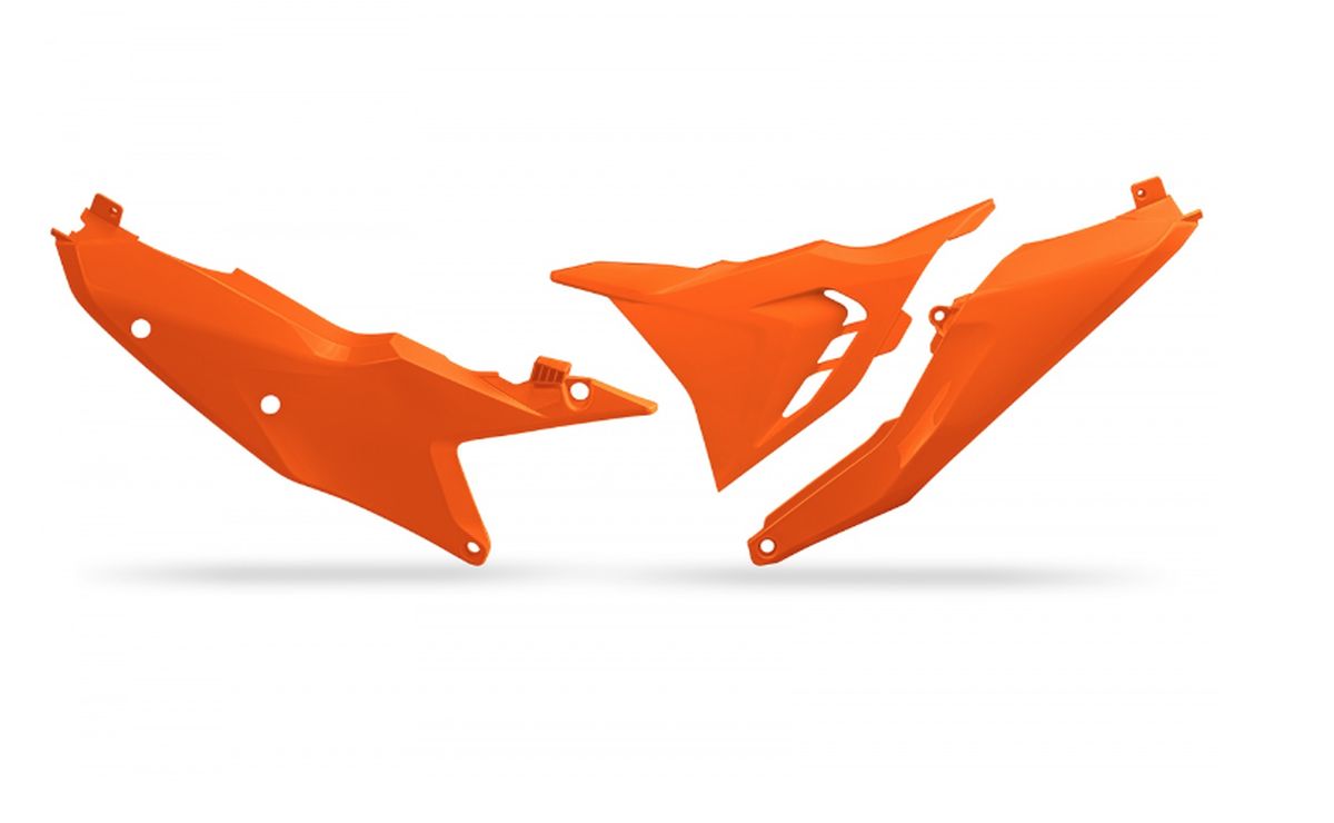 UFO zadní boční panely s krytem filtru KTM SX 125 / 250 / 300 23-26, SXF (SX-F) 250 / 350 / 450 23-26, EXC 150 / 250 / 300 24-26, EXCF (EXC-F) 250 /