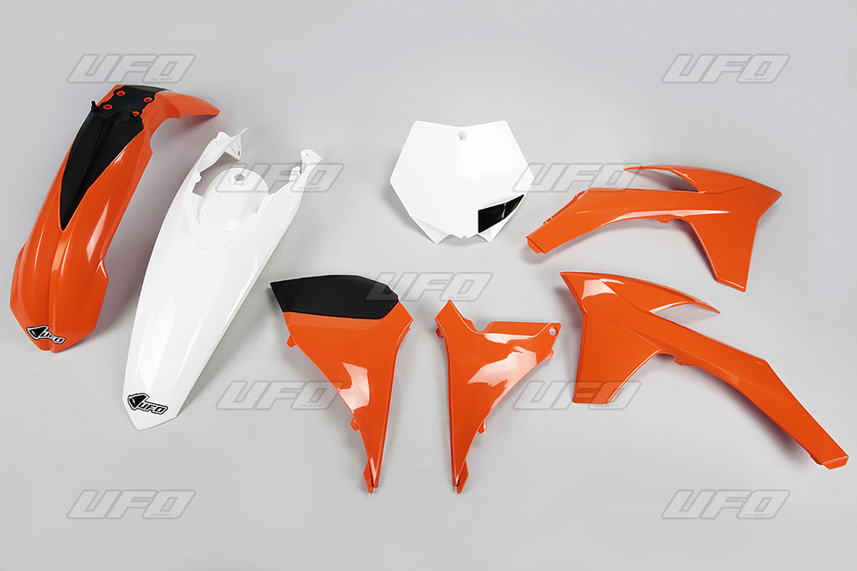 UFO kompletní sada plastů KTM SXF 11-12, SX 12 barva (bílá/oranžová) (KT510E999) (UFO kompletní sada plastů KTM SXF 11-12, SX 12 barva)