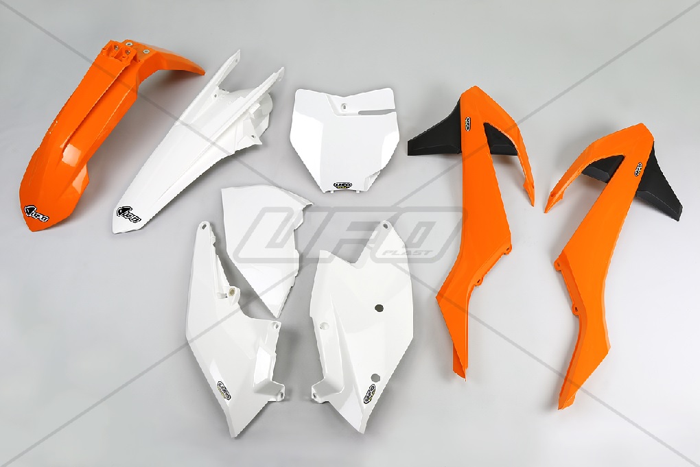 UFO kompletní sada plastů KTM SX/SXF 16-18 (kromě SX 250 16), barva 16 (bílá/oranžová) (KT517E999) (UFO kompletní sada plastů KTM SX/SXF 16-18 (kromě)