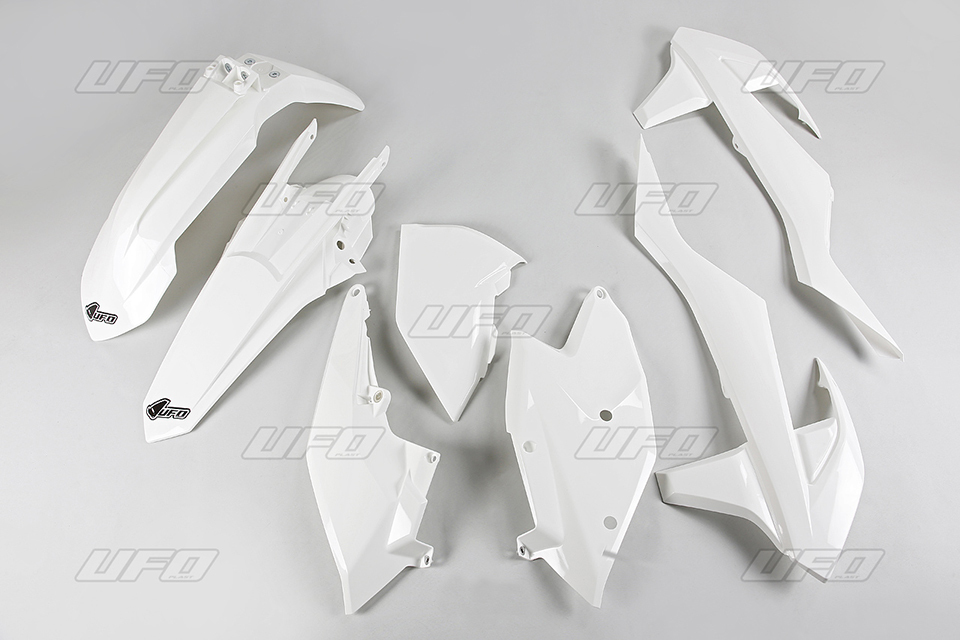 Complete set of plastics UFO KTKIT518047