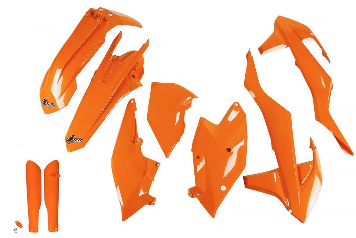 Complete set of plastics ( UFO KTKIT518F127