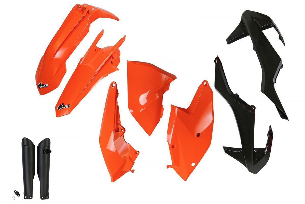 Complete set of plastics ( UFO KTKIT518F999
