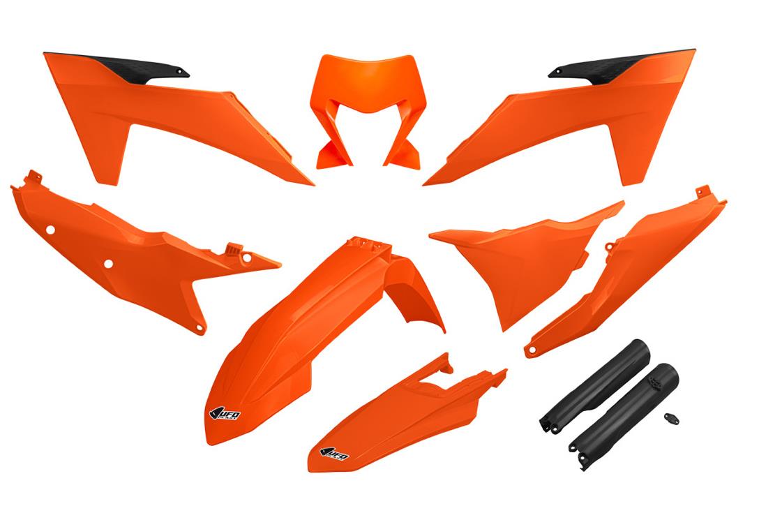 Complete set of plastics ( UFO KTKIT530F999K