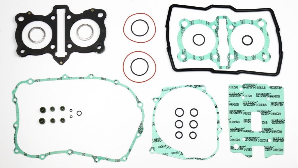 ATHENA kompletní sada těsnění HONDA CB 450 S 86-89 (PC17)