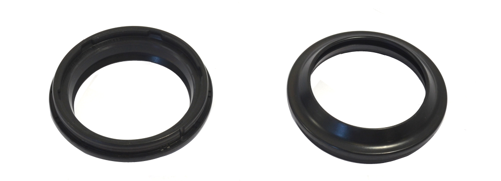 ATHENA stírací kroužky vidlice (2 kusy) 48X61,2X6/15, YAMAHA FJR 1300 01-16, YZF 1000 96-00 (ARI165)