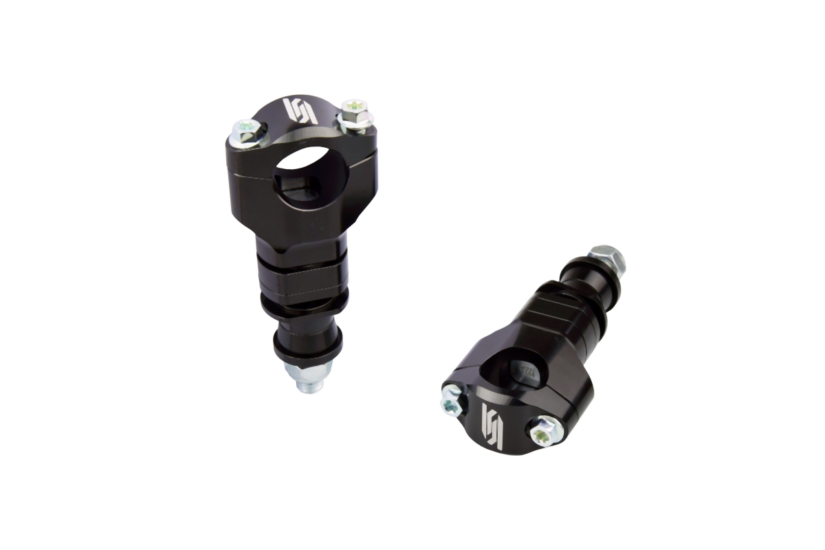 SCAR závodní držák na řídítka vhodné pro KTM SX / SXF 23-25, EXC /EXCF 24-25, HUSQVARNA TC / FC 23-25, TX / FX 23-25 barva černá (SCAR závodní držák)