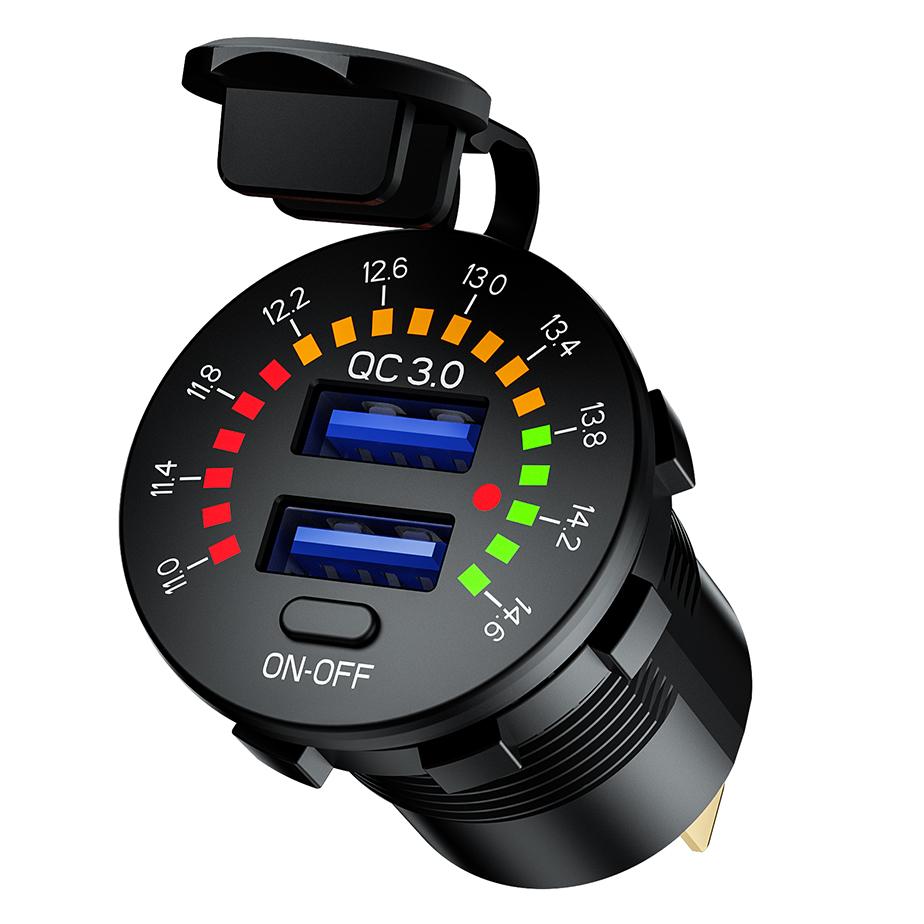 Levně BIKETEC motocyklové dvojitá zásuvka USB QC 3.0 - 36 W QUICK CHARGE s voltmetrem montáž na rovný povrch (kapotáž, kufr) nebo na řídítka - vyžaduje