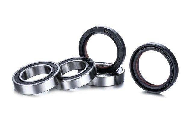 FACTORY kabelS 2026/01 ložiska zadního kola s těsnícími prvky HONDA CR 125/250 00-07, CRF 250/450 R 02-24, CRF 250 X 04-18, CRF 450 X 04-24 (25-1250) LOW FRICTION - MNIEJSZE OPORY TOCZENIA